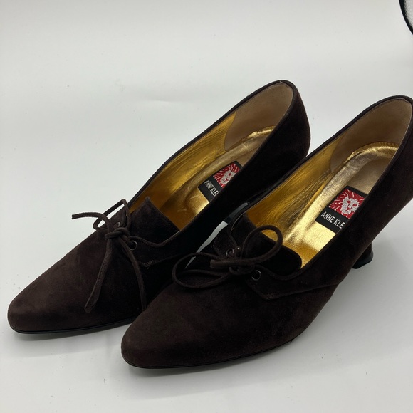 Anne Klein Shoes - Vintage Anne Klein Brown Suede Heels Woman Size 7